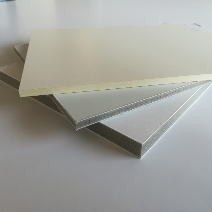 Impression panneau pancarte carton plume